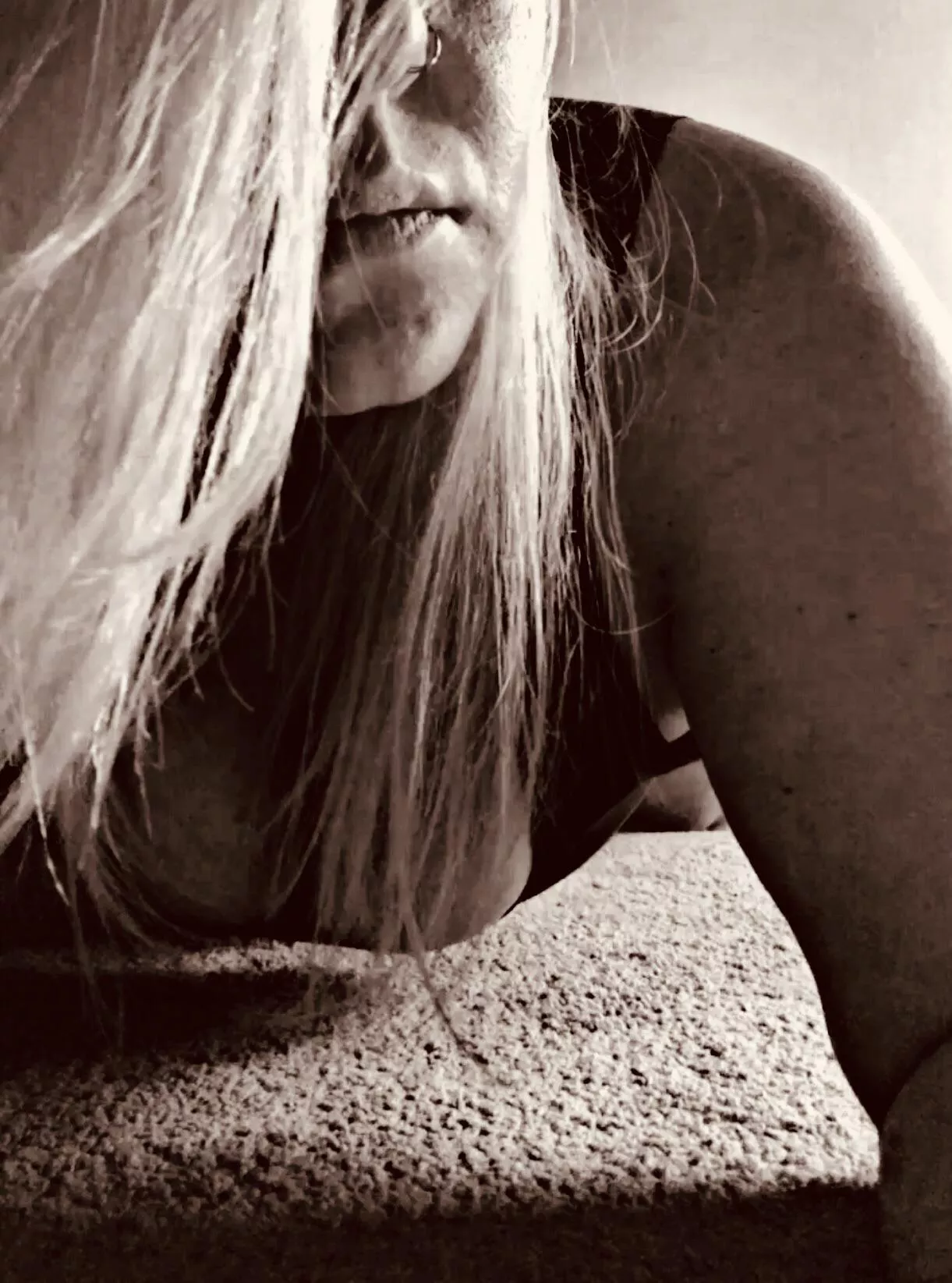 Bow down and worship me as you should! Want to catch my attention pay for it🤤😉