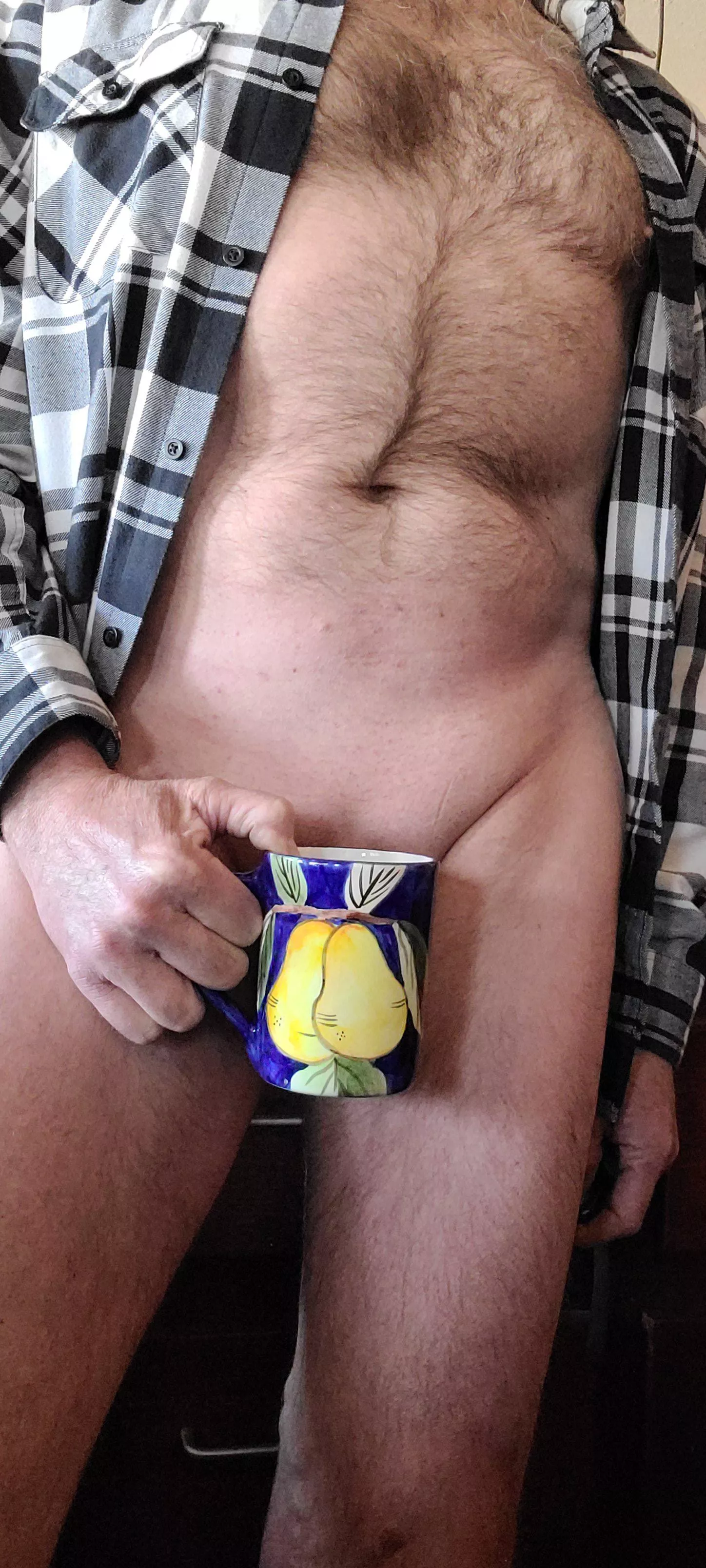 Couldn't pass up this [wpc] thrift store find. I wonder if the pottery artist though this one through?