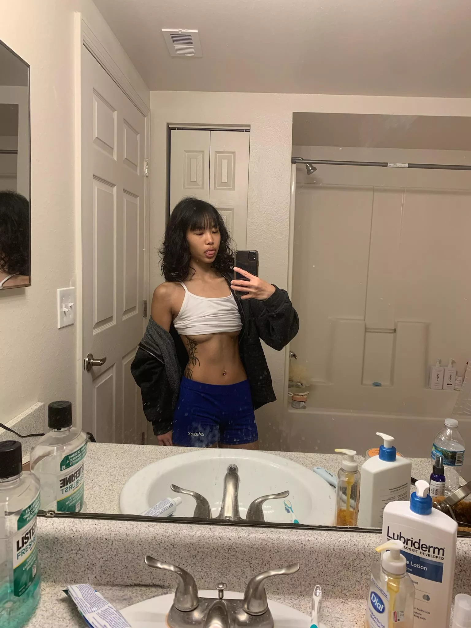 How about I give you some crop top ;) 