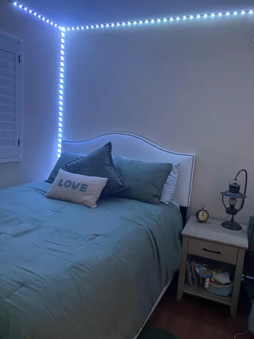 MF4MF or MF4F - Thousand Oaks