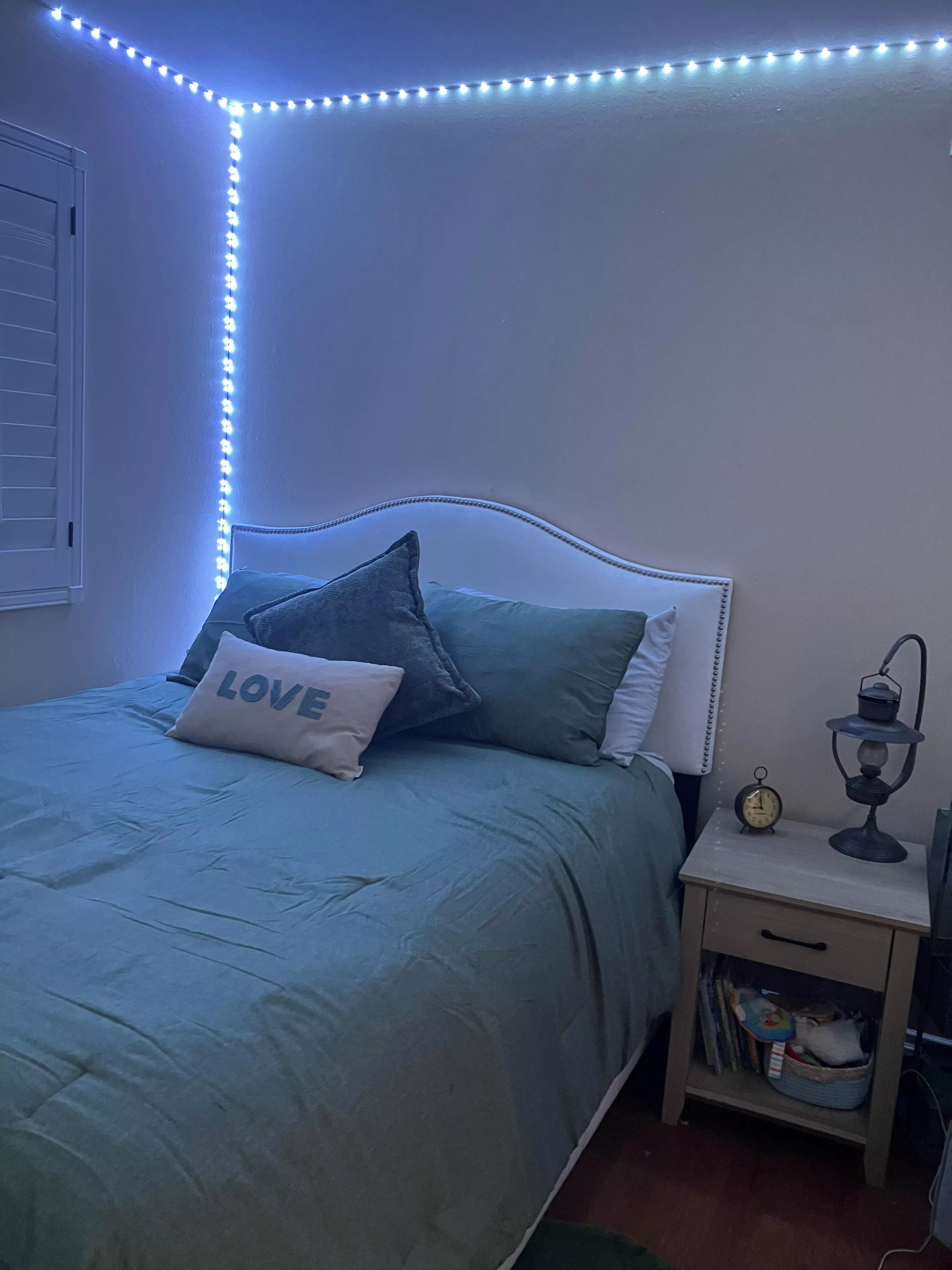 MF4MF or MF4F - Thousand Oaks