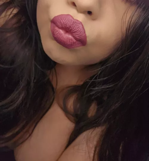 Ready and waiting for you 🩷💋