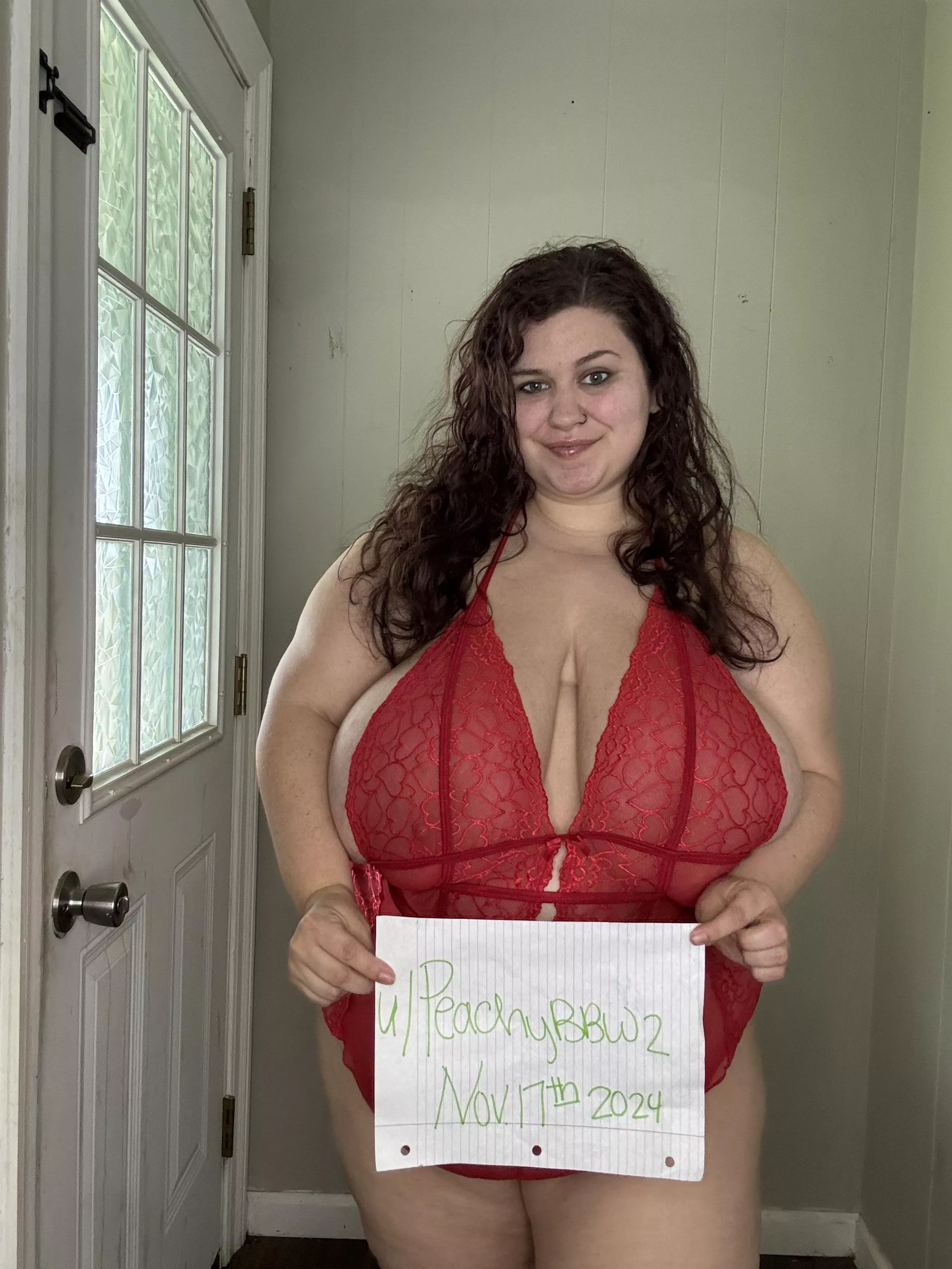 Sexy & ready for your pleasure! 