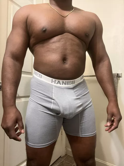 Slight bulge in grey Hanes 