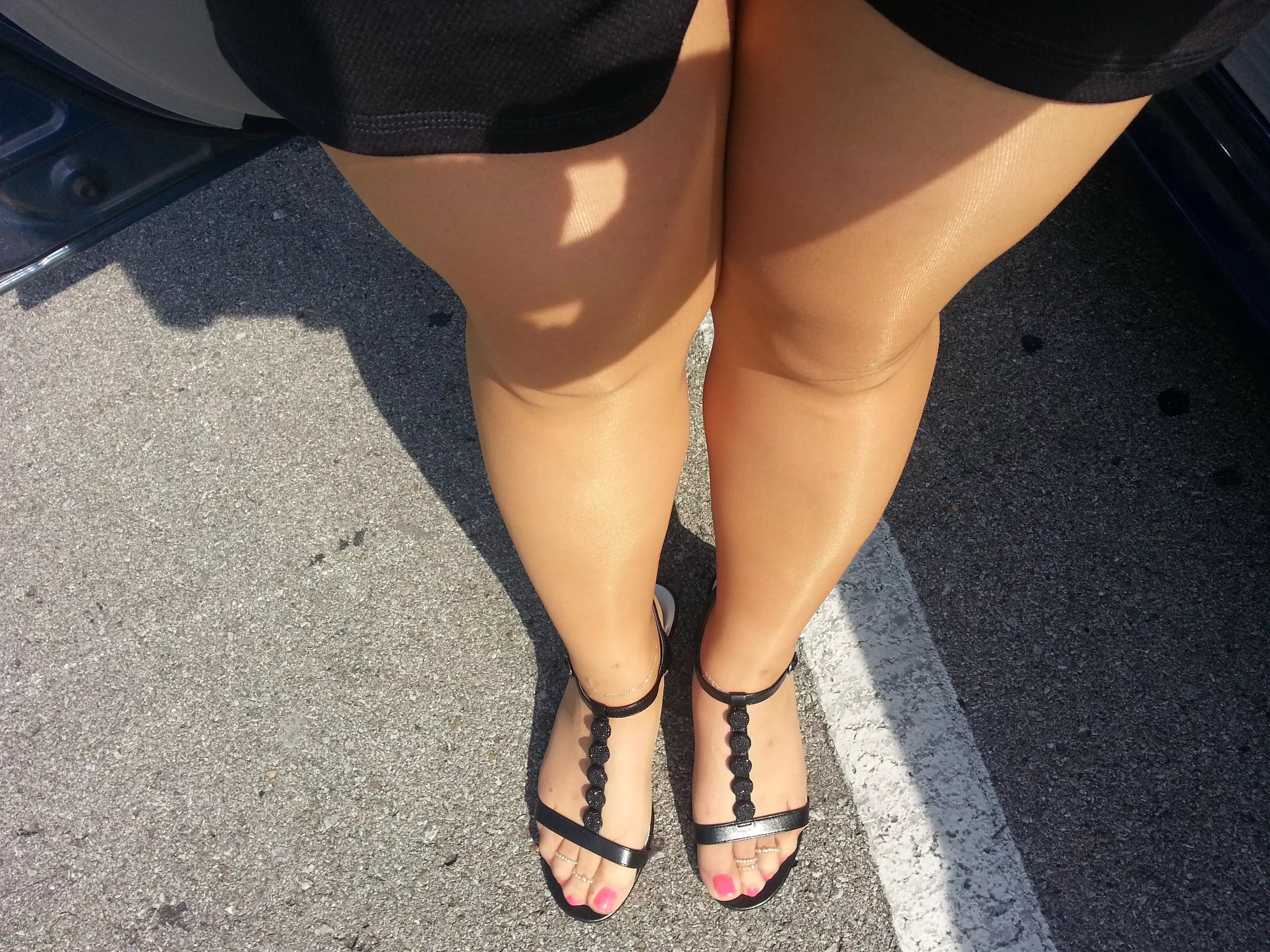 snapped this outside the store! 