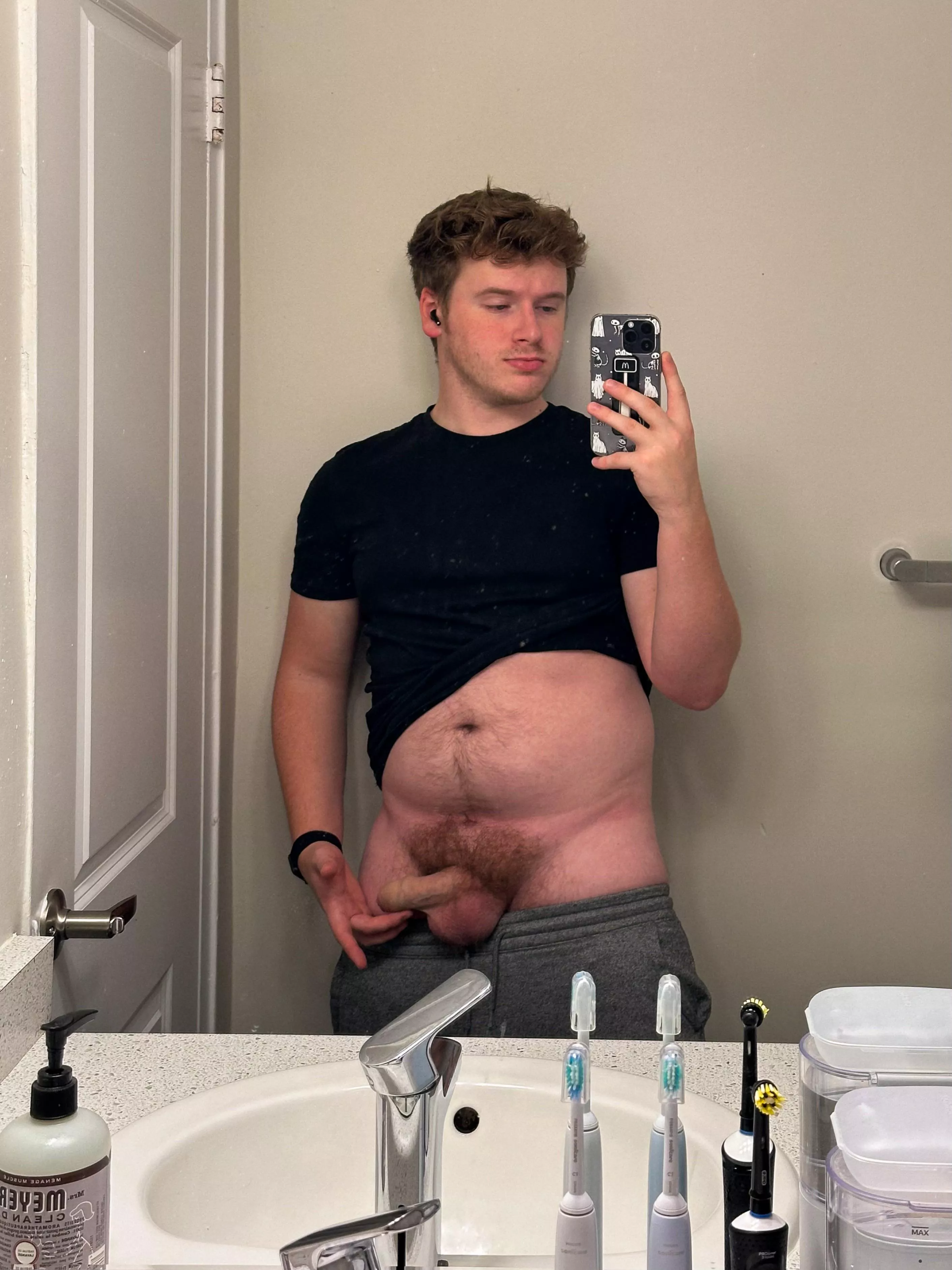 Someone said it’s fat cock Friday? 🤤 [27] 