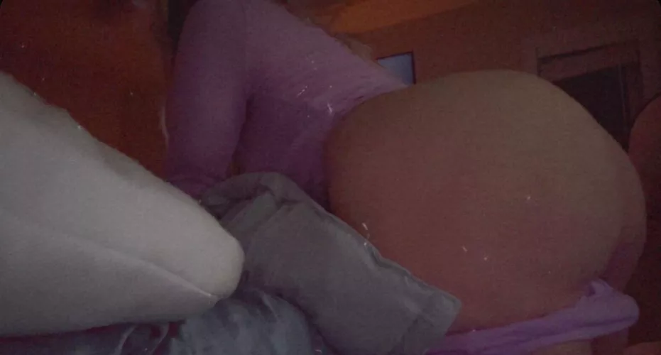 Start your week taking me like this? 