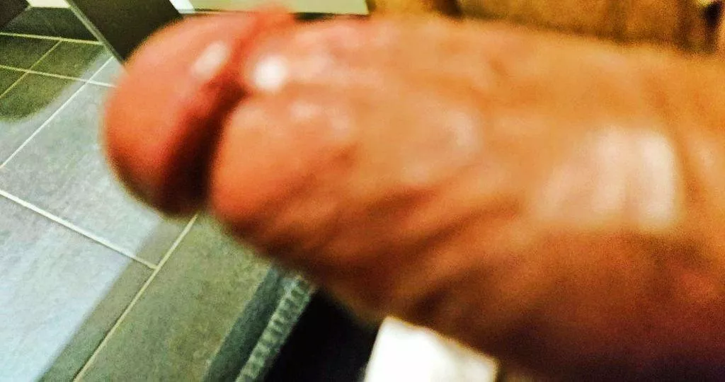 What a hand with pretty nails on mine