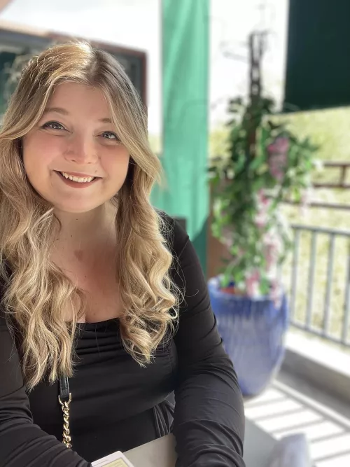 Where you taking me for our date? 