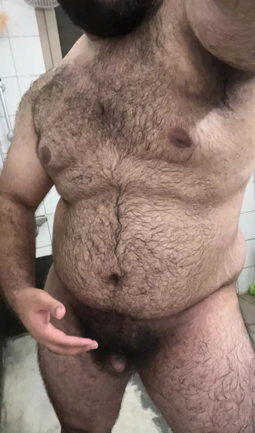 (21) bottom bear, anyone wanna make me their bf?