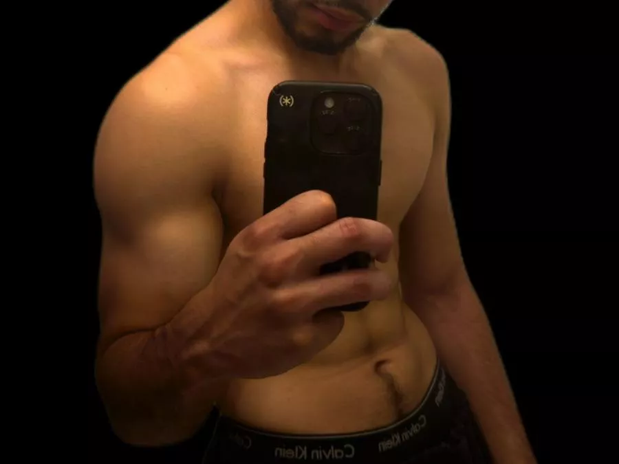 24 [M4F] #NYC - Looking for FWB