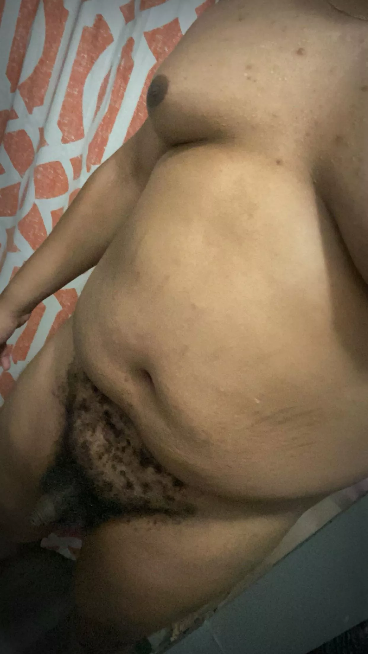 (26) I really want a boyfriend… hit me up if you’re interested 