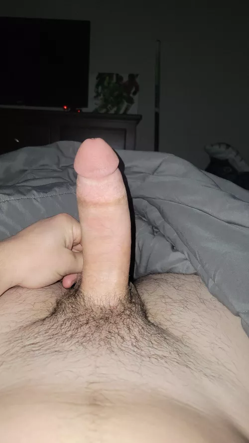 28 M looking to fill some tight wet pussy