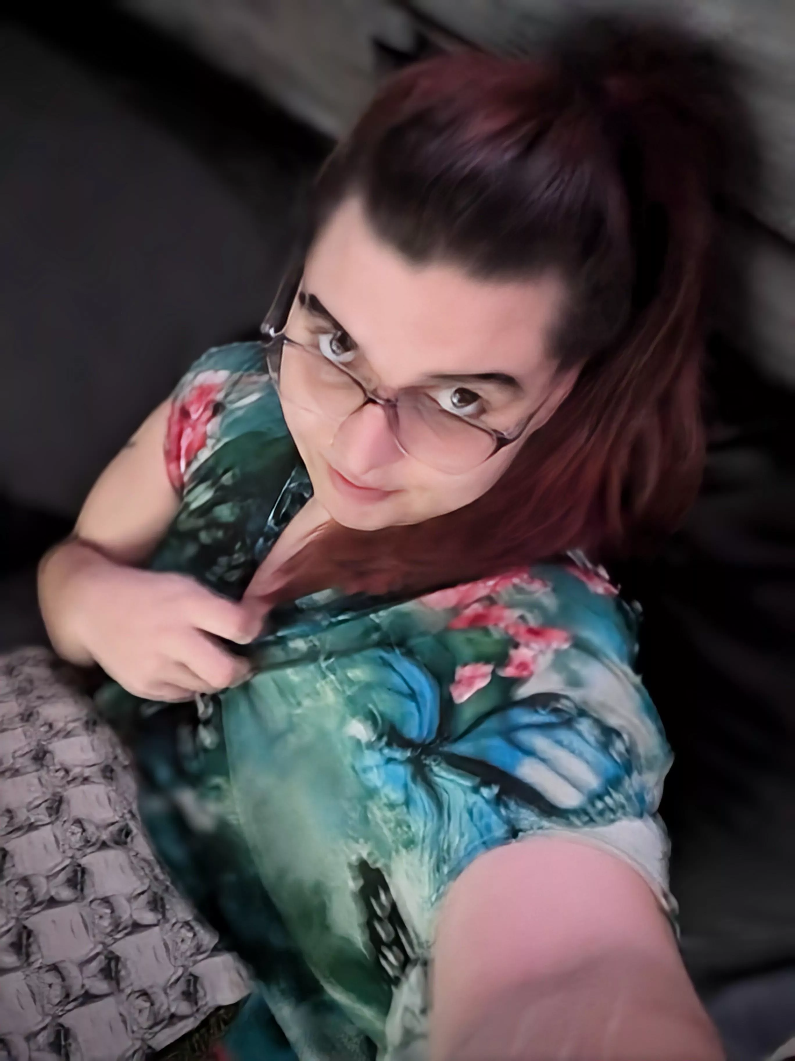 30MTF, just lounging around 