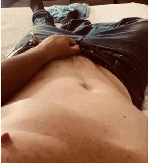 44M looking for younger M 18-35 for casual fun. Can host or travel. 