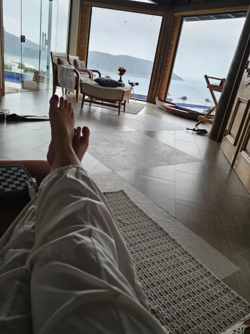 a solo time is nice, but it would be even better with someone free today as well. 27F