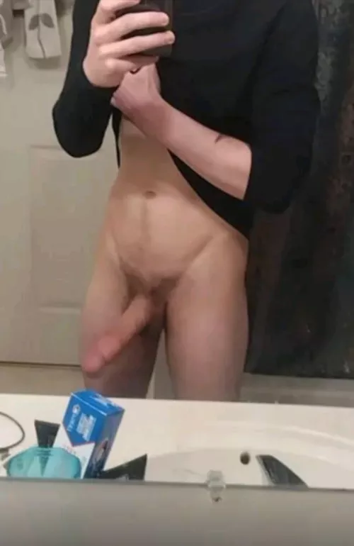 Any fem twink bottoms around Clarkston??? Be mobile!!! 