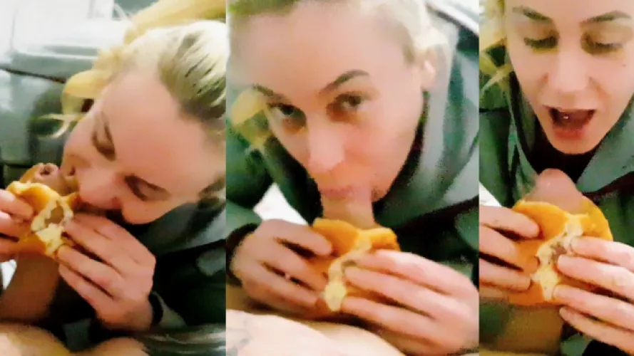 Burger blowjob 🍔😋🍆