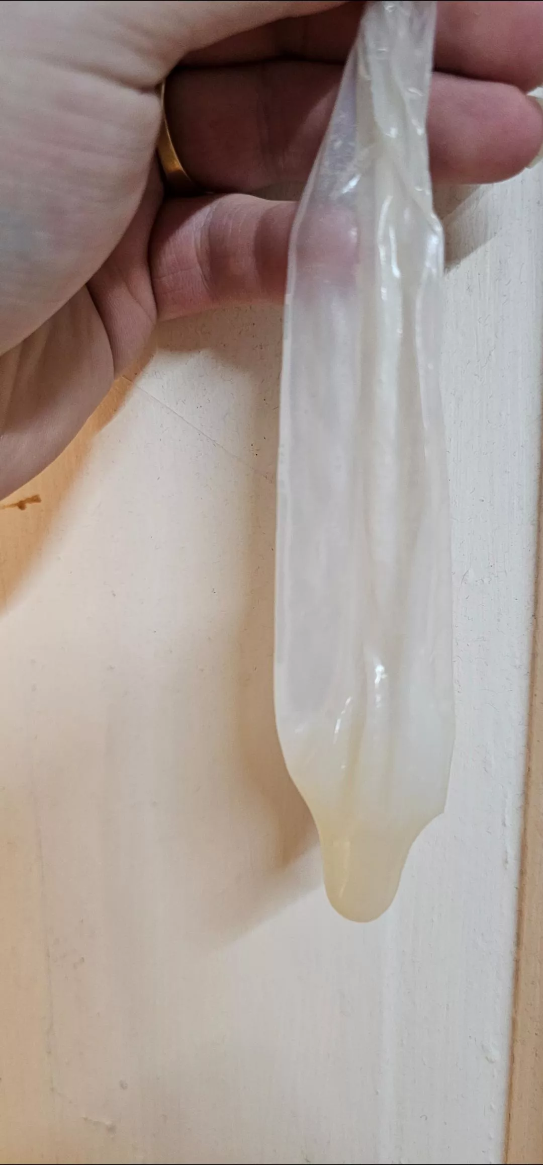 Come get you some fresh condoms. 