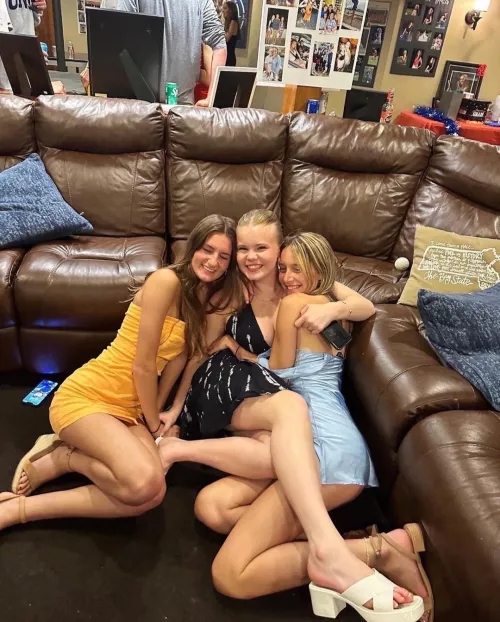 Couch party
