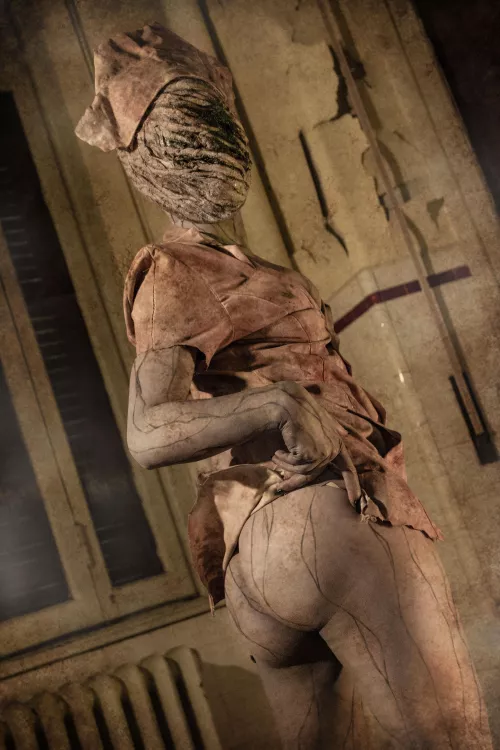 @fiscendcips as Nurse (Silent Hill)