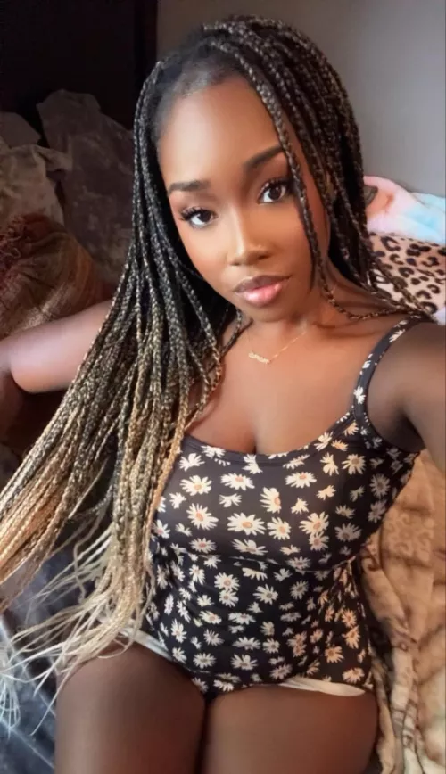 GFE : customs, sext, vidcalls, gm/gn texts♡ 