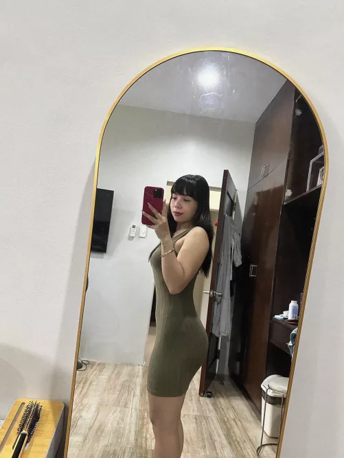 Got my mom’s good genes, just need someone to help me show ‘em off [19F]