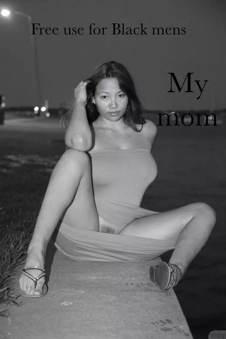 Have my mom’s cunt for your pleasure sir. ♠️