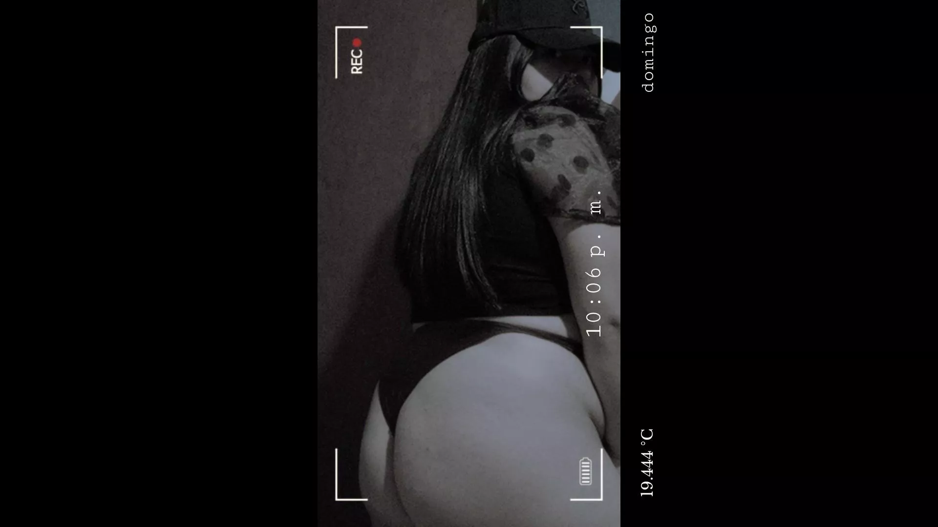 Hi baby, talk to me in private 😈🖤