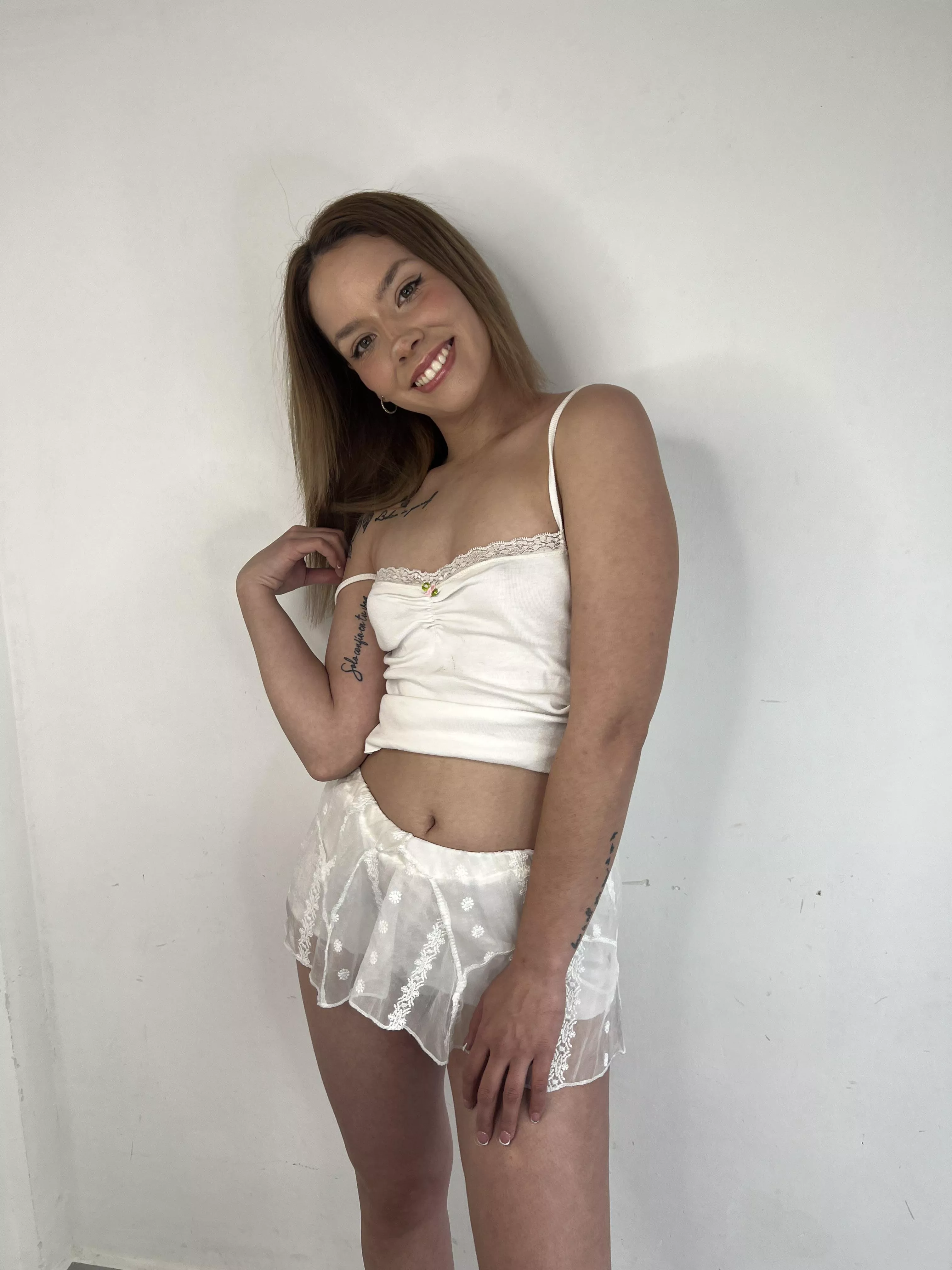 I feel so lonely… I guess I’m missing cock 