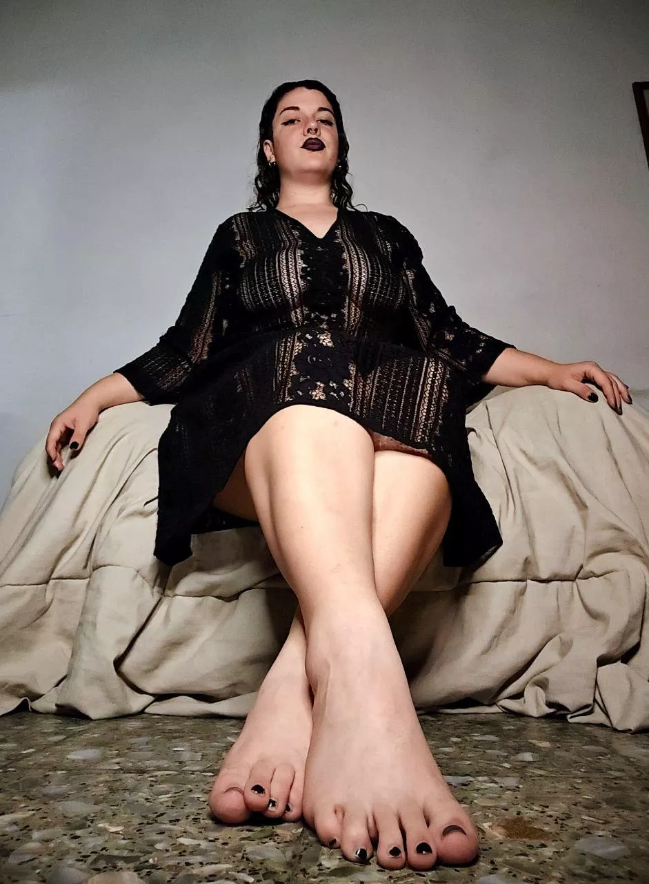 I hope you do a good job of cleaning my beautiful soles.... Your goddess has no use for useless people.