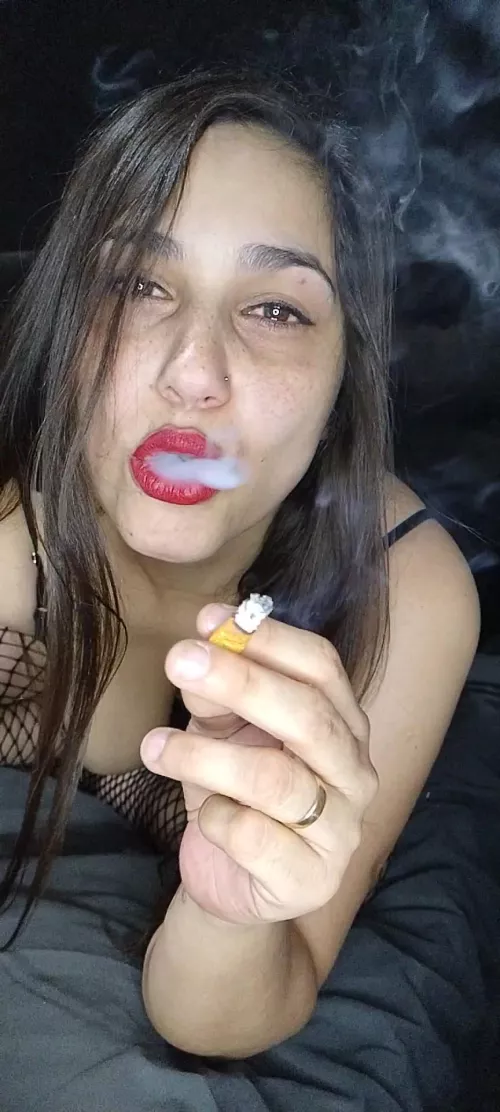I need to smoke after sex 🚬🔥🌬️ and you? 