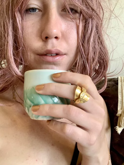 I want to get to know you handsome - will you make me a cup of coffee? 🌹🔥