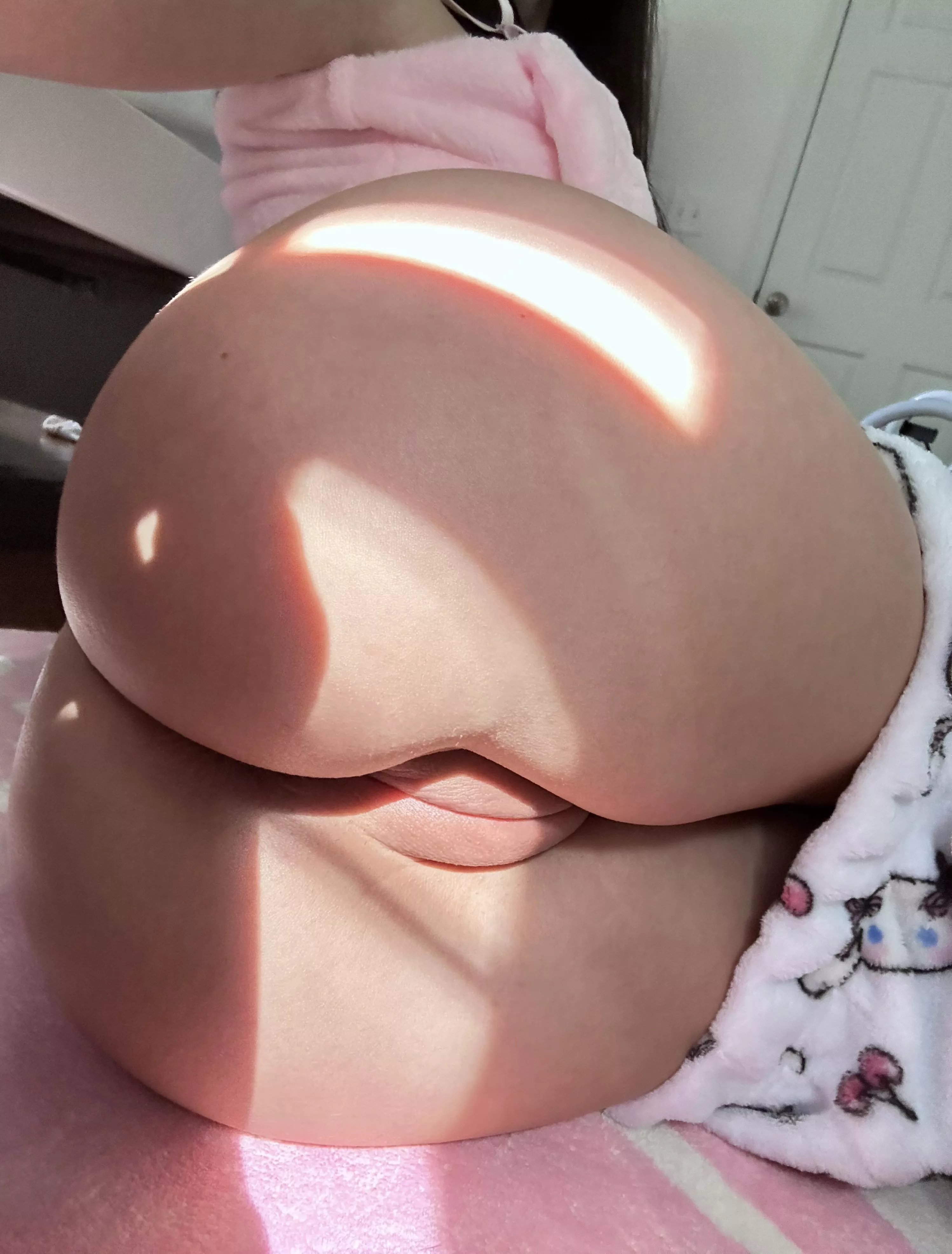 I wonder what you'd do to me ☺️