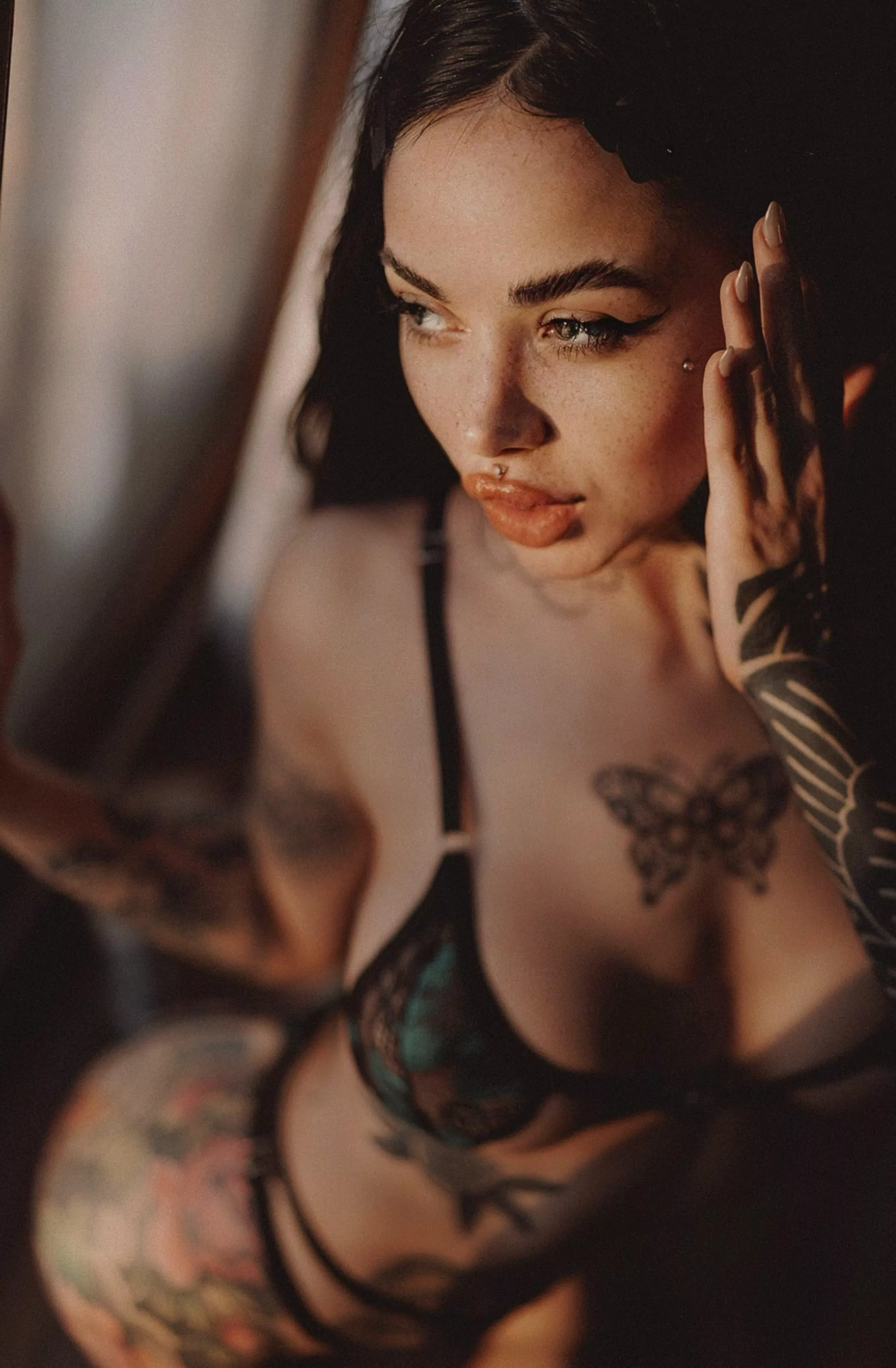 i'm ready to make some noise in your bed tonight