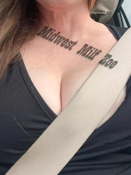 Is this proper seatbelt wear?