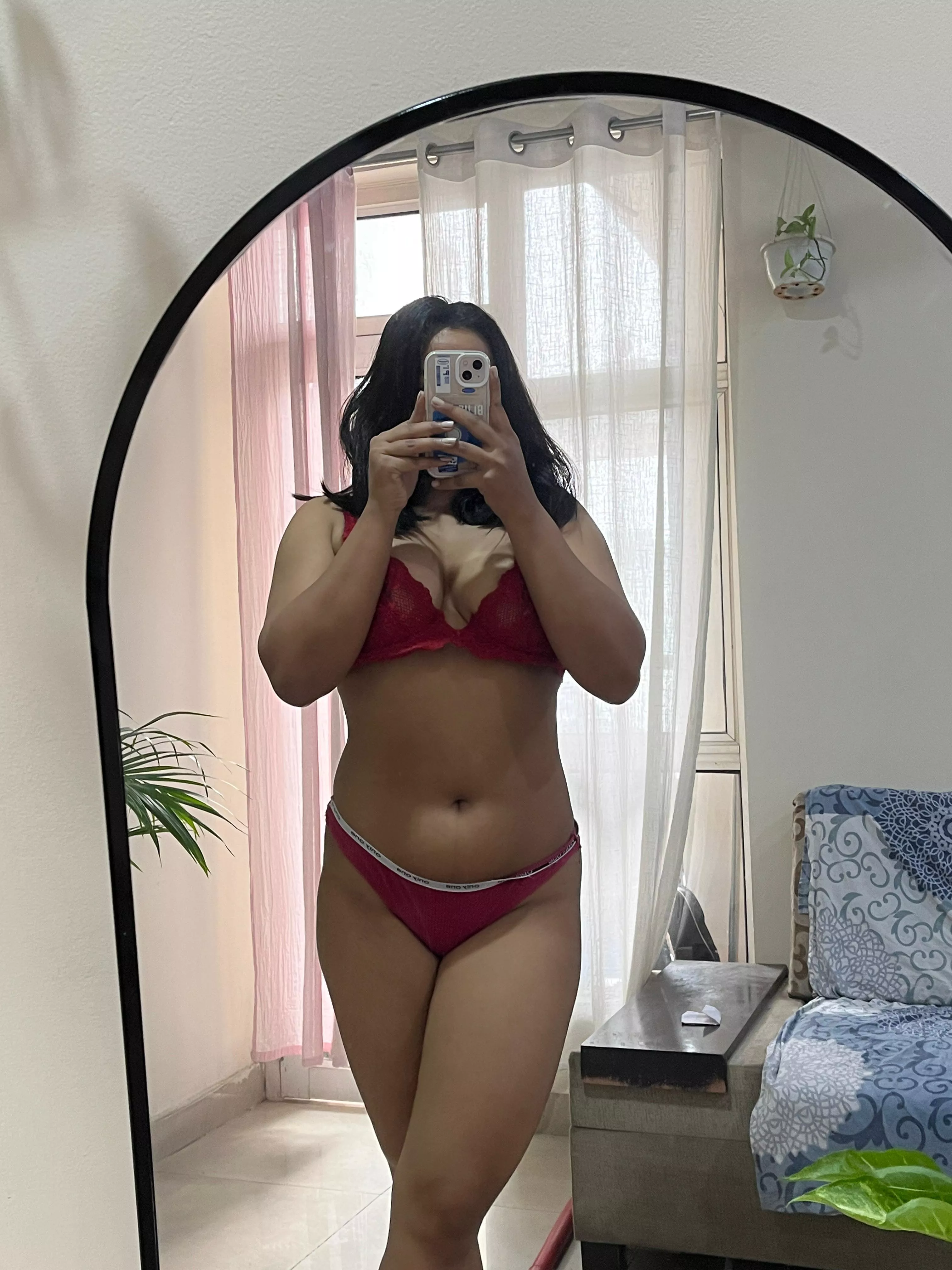 Its Red Velvet [f]or today