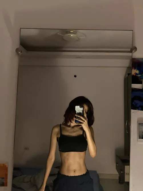 JOff to northeastern hottie, dm for more pics