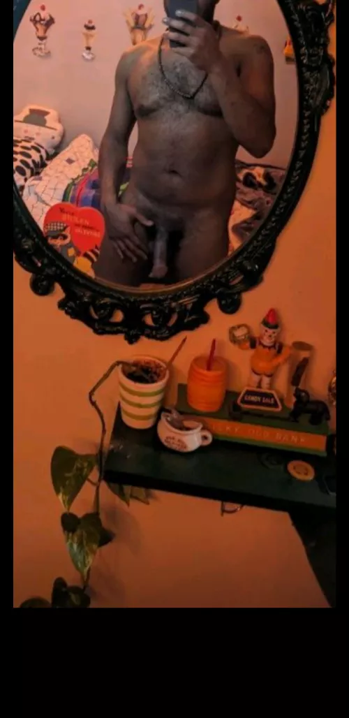 Looking for fun. Message me 