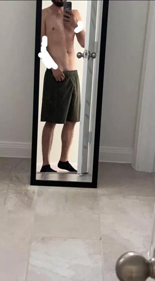 [m] here! Crunch woodlake parking lot hmu! 