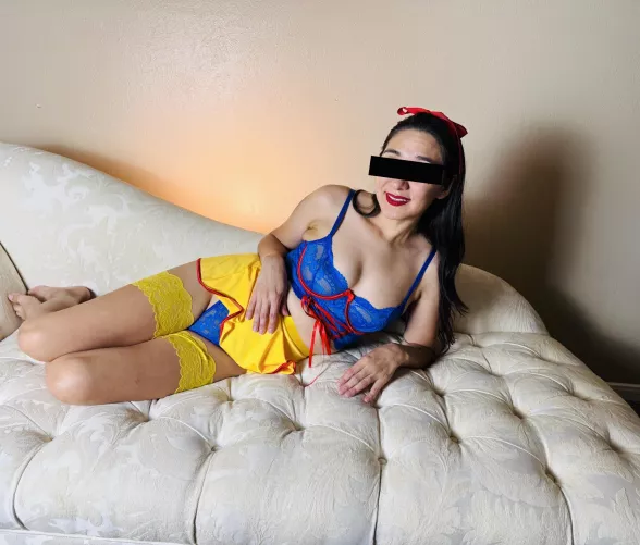 Points if you can guess who I was for Halloween