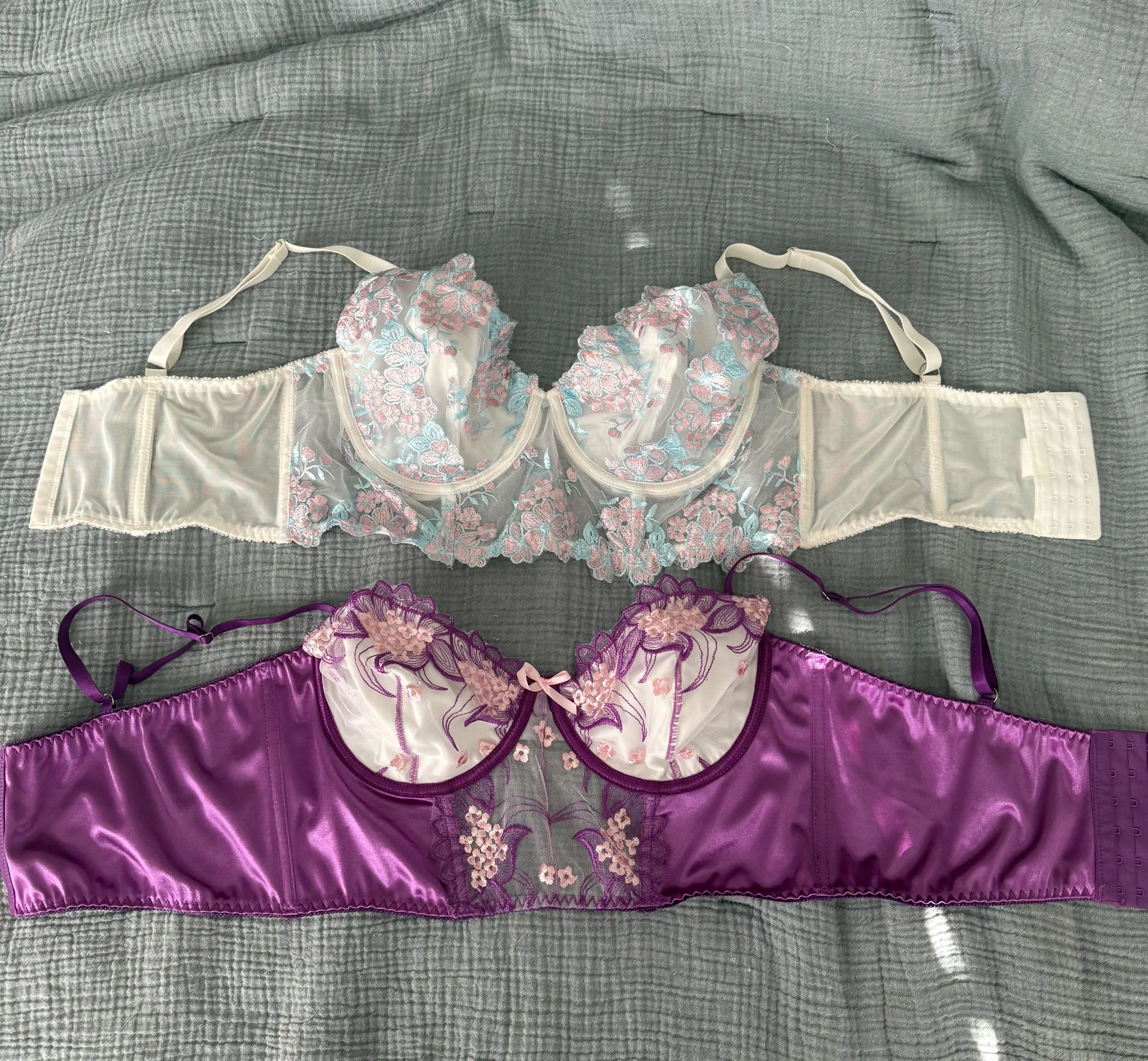 Silky and mesh wide band and straps 