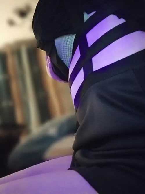 what do you mean I'm turning blue you're full of sh.. 