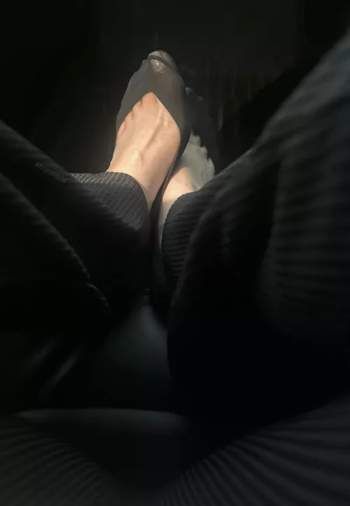 would you cum on my sweaty socks?? 