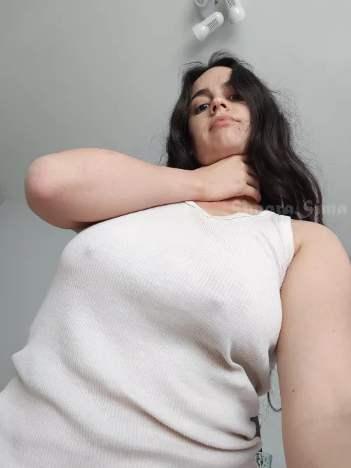 You can see me without the shirt if you promise to grab me like this 