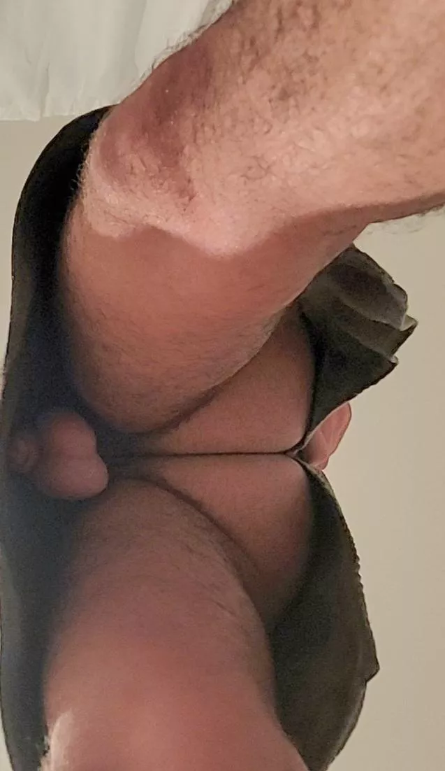 You like lowhangers because of hot shower? 26