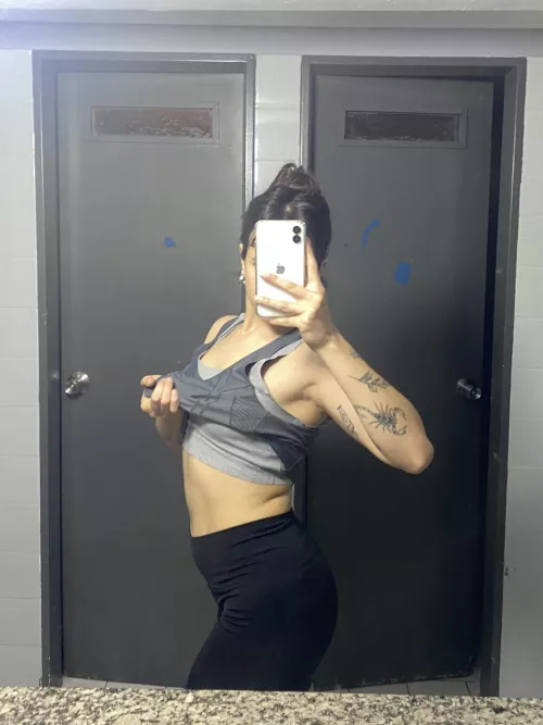 You love the taste of my armpits after the gym …