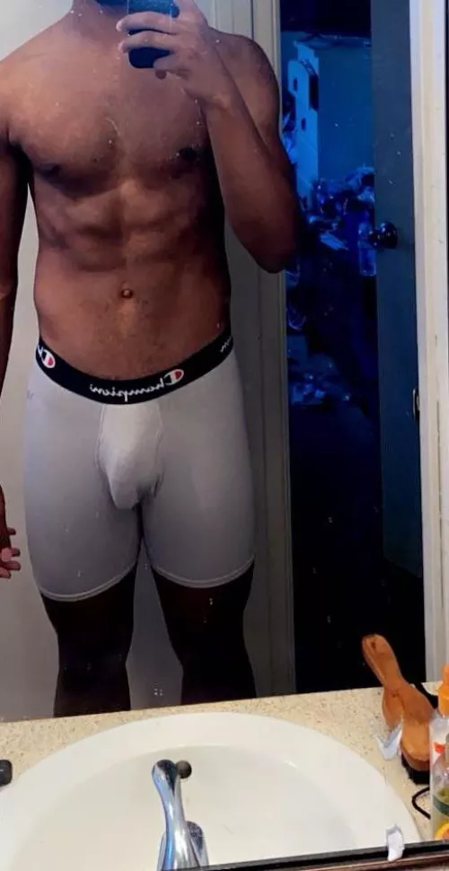 [24] cum & join me in the shower 😏