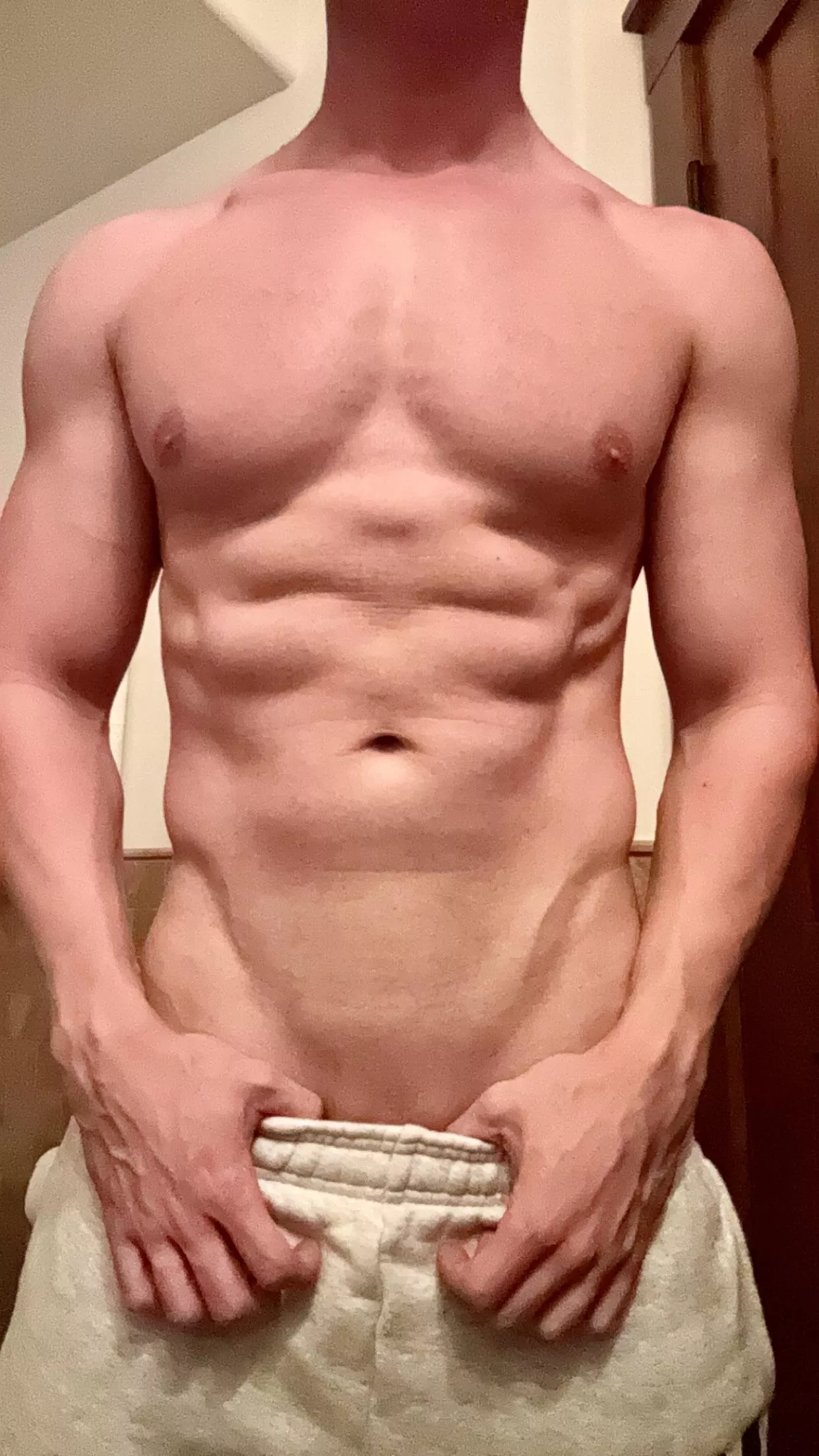 [24] feel like my abs were popping after my workout today, what do you think? 