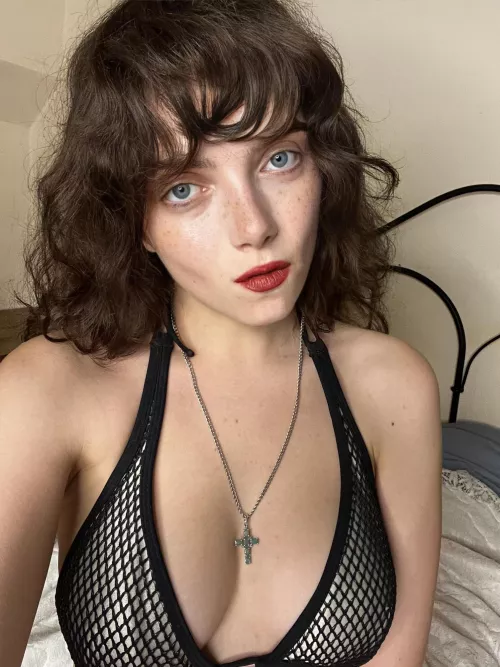 are you into modest Christian women? 